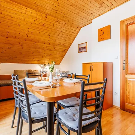 Apartment Novakovi