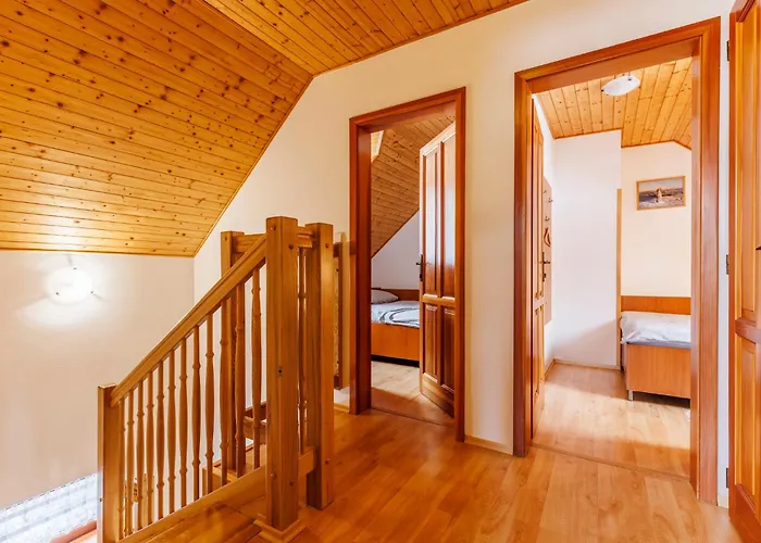 Novakovi Dolní Morava